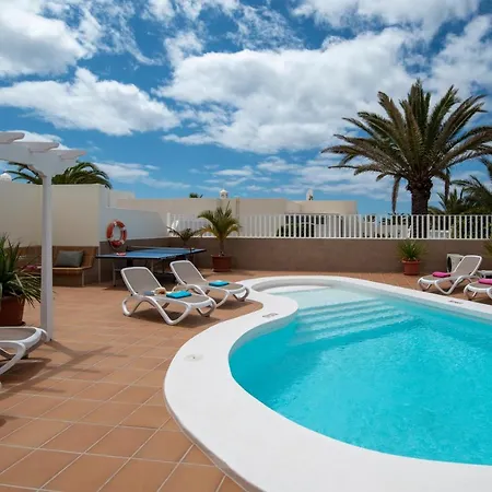 Olivina, With Heated Pool Feriehus