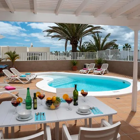 Olivina, With Heated Pool Feriehus